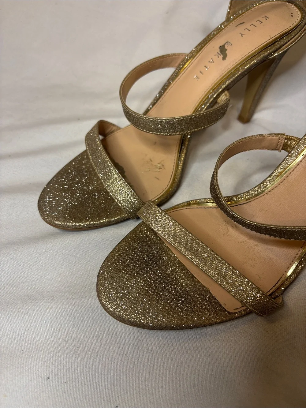 Kelly & Katie Leffli Sandal Gold Glitter Heel Size 7.5